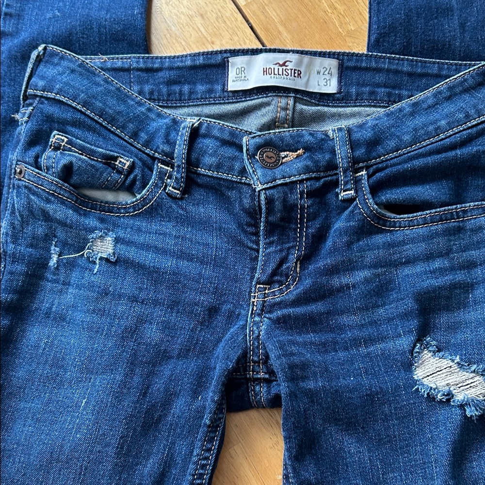 Hollister Women's Dark Blue Skinny Jeans